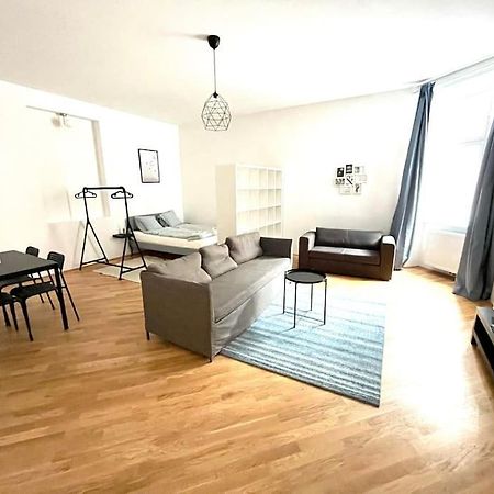 Brand New & Spacious Apartment In The City Centre Vienna Luaran gambar